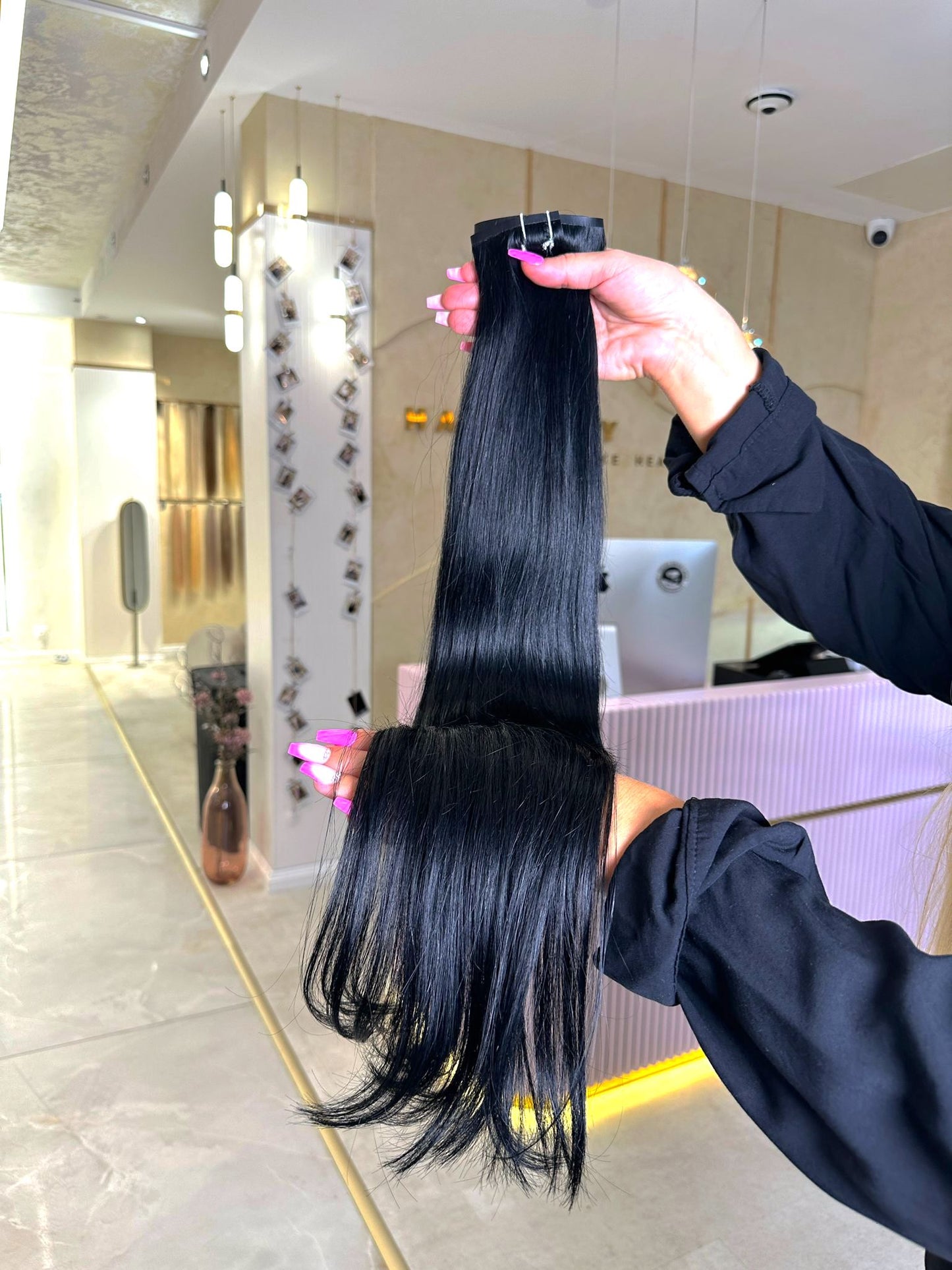 #EBONY - INVISIBLE CLIP EXTENSIONS 150G - TIEFSCHWARZ ♡