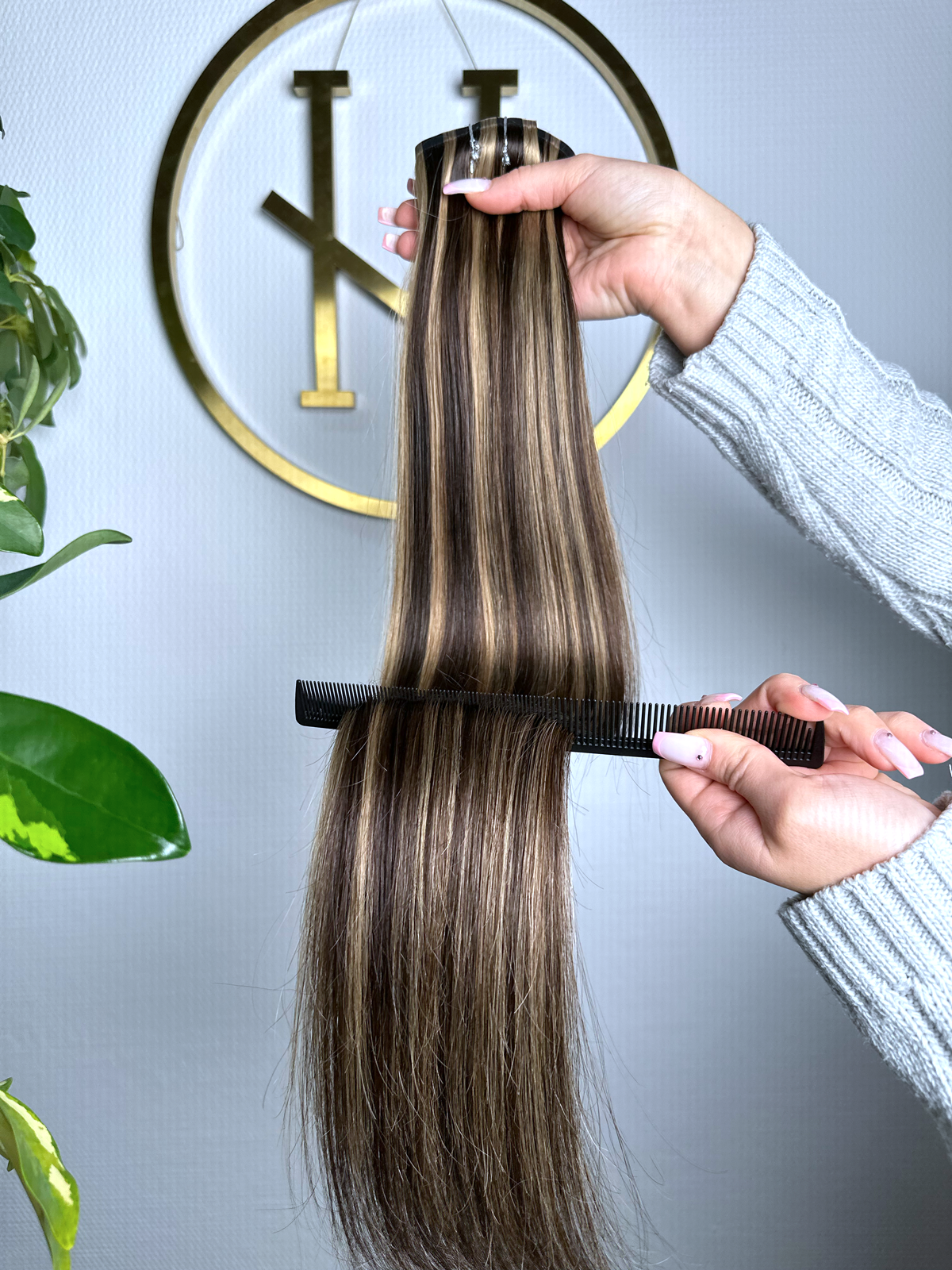 #MOCHA MELT - INVISIBLE CLIP EXTENSIONS 225G - GESTRÄHNTES DUNKELBRAUN ASCH UND SANDIGES HELLBLOND ♡