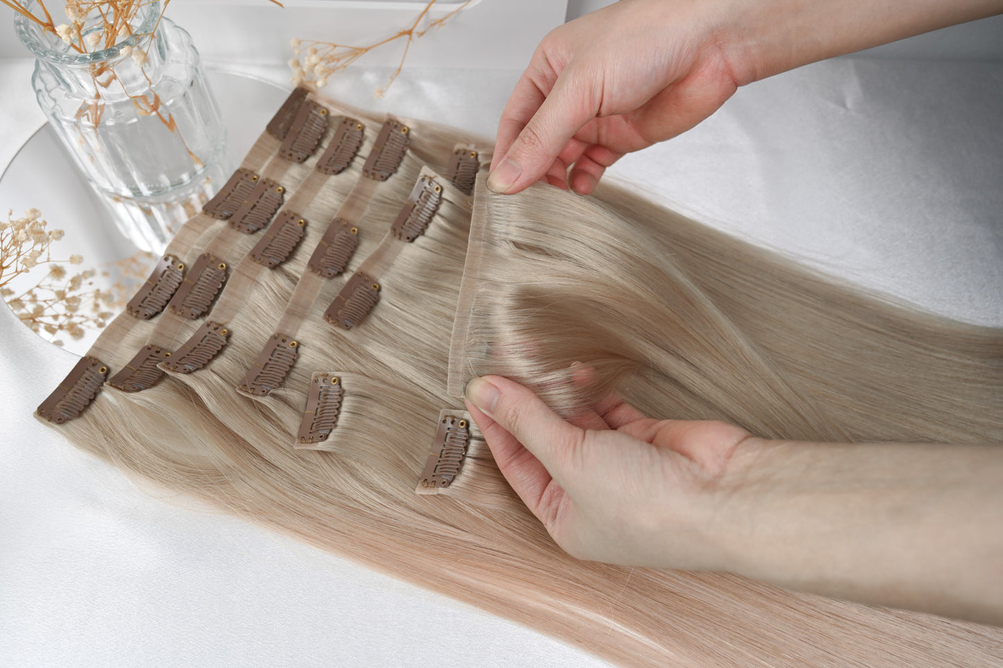 #TAUPE - INVISIBLE CLIP EXTENSIONS 225G