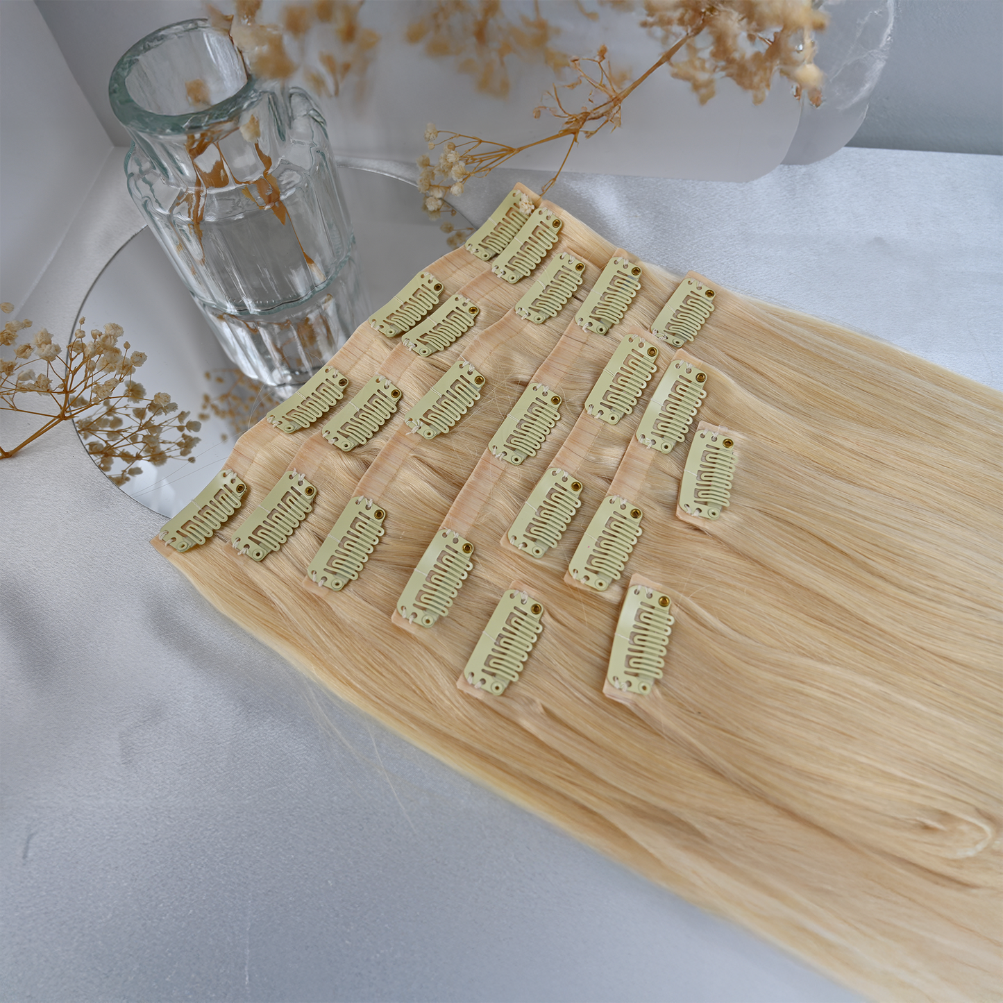 #BEACH BLOND - INVISIBLE CLIP EXTENSIONS - LIGHTBLOND GOLD ♡
