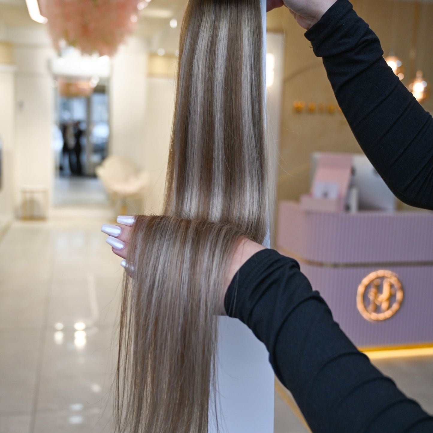 #CARAMEL FUDGE - INVISIBLE CLIP EXTENSIONS -  BALAYAGE MITTELBRAUN MIT HELLBLOND ASCH ALS HIGHLIGHTS ♡