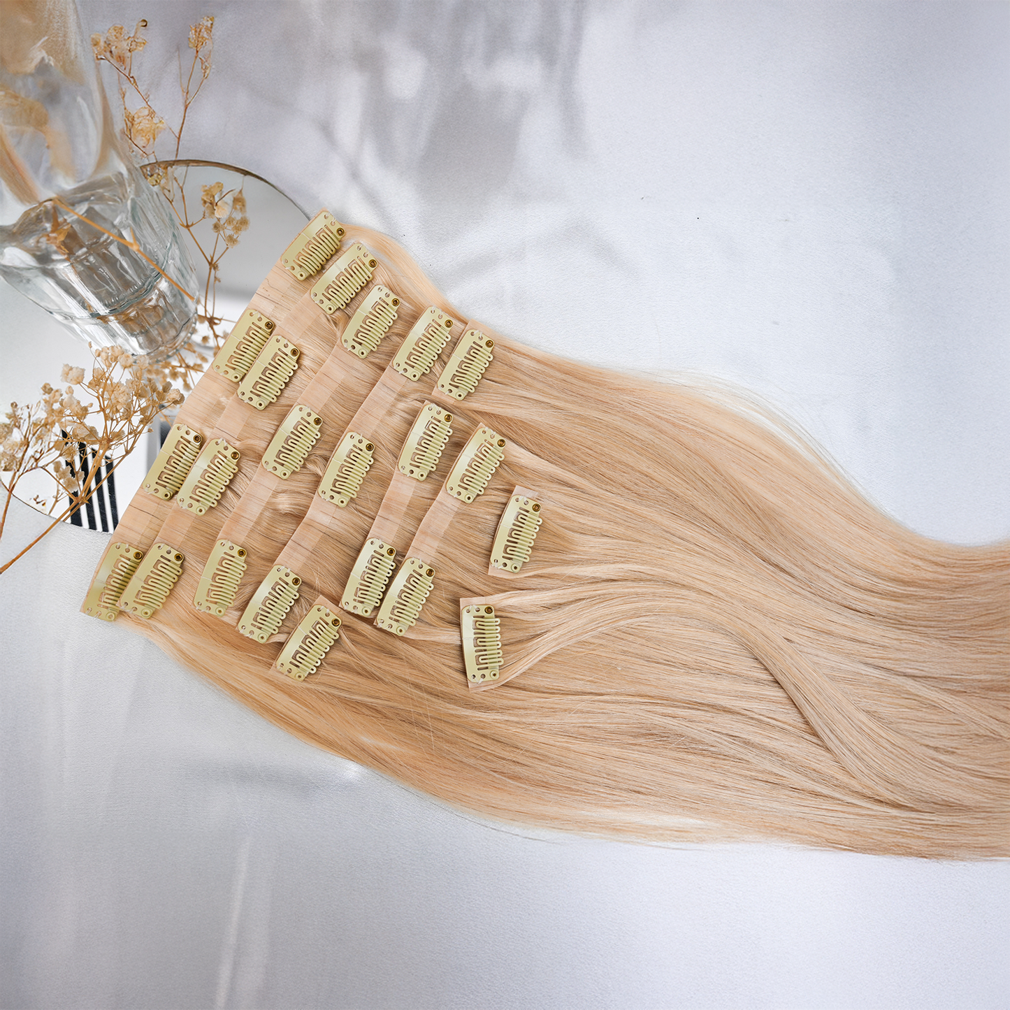 #CHAMPAGNE - INVISIBLE CLIP EXTENSIONS - HELLBLOND GOLD ♡
