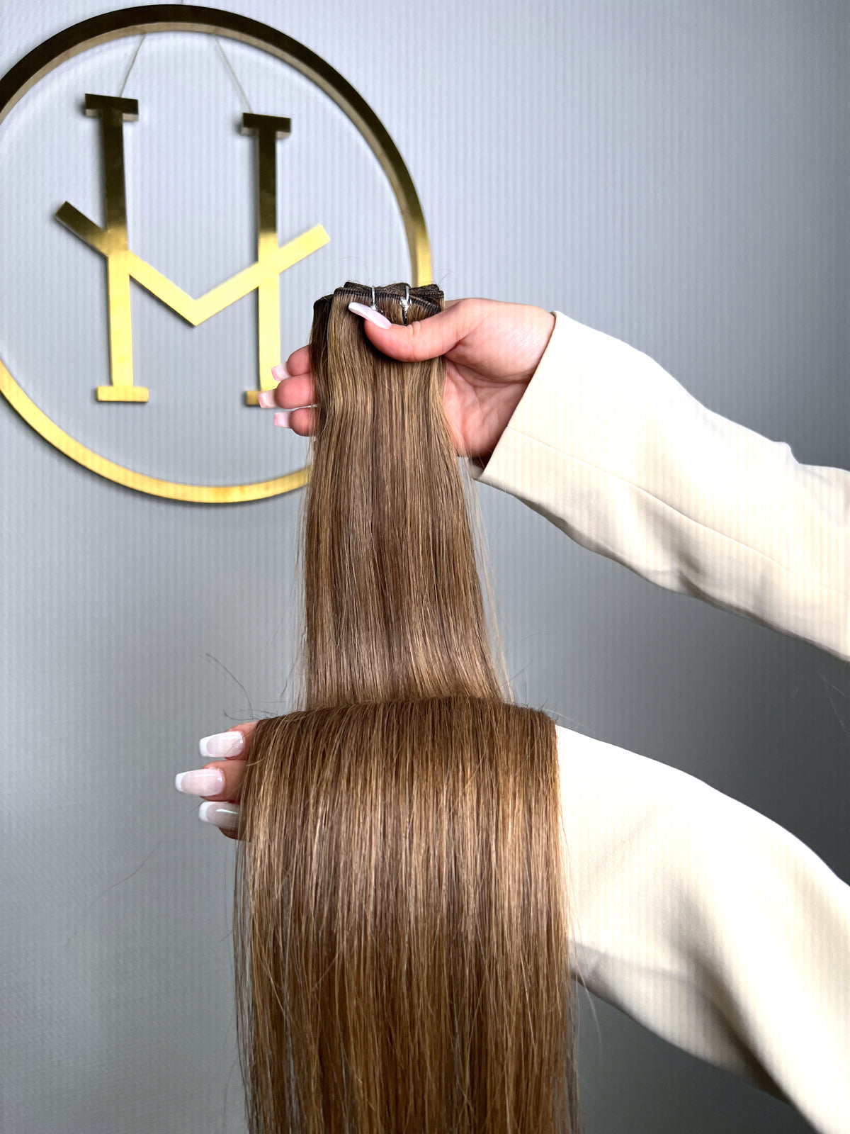 TRESSEN #MOCHA MELT BALAYAGE DUNKELBRAUN UND GESTRÄHNTE MITTELBLOND GOLD RU GLATT CLASSIC WEFT ♡