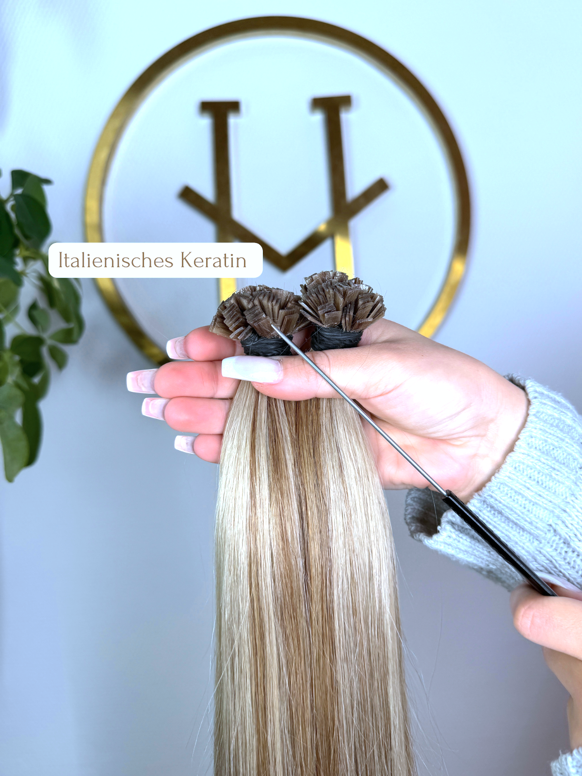 #5P18A KERATIN BONDINGS ASCHIG GESTRÄHNT 65CM ♡
