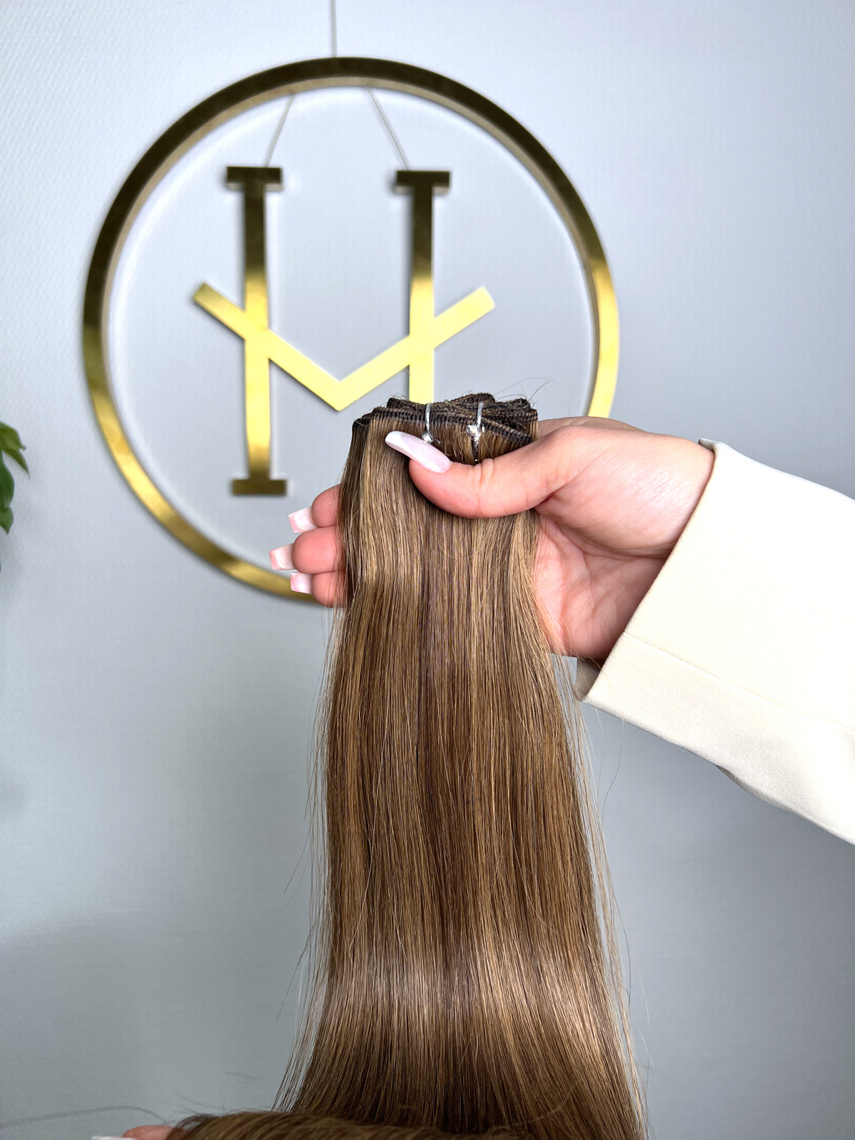 TRESSEN #MOCHA MELT BALAYAGE DUNKELBRAUN UND GESTRÄHNTE MITTELBLOND GOLD RU GLATT CLASSIC WEFT ♡