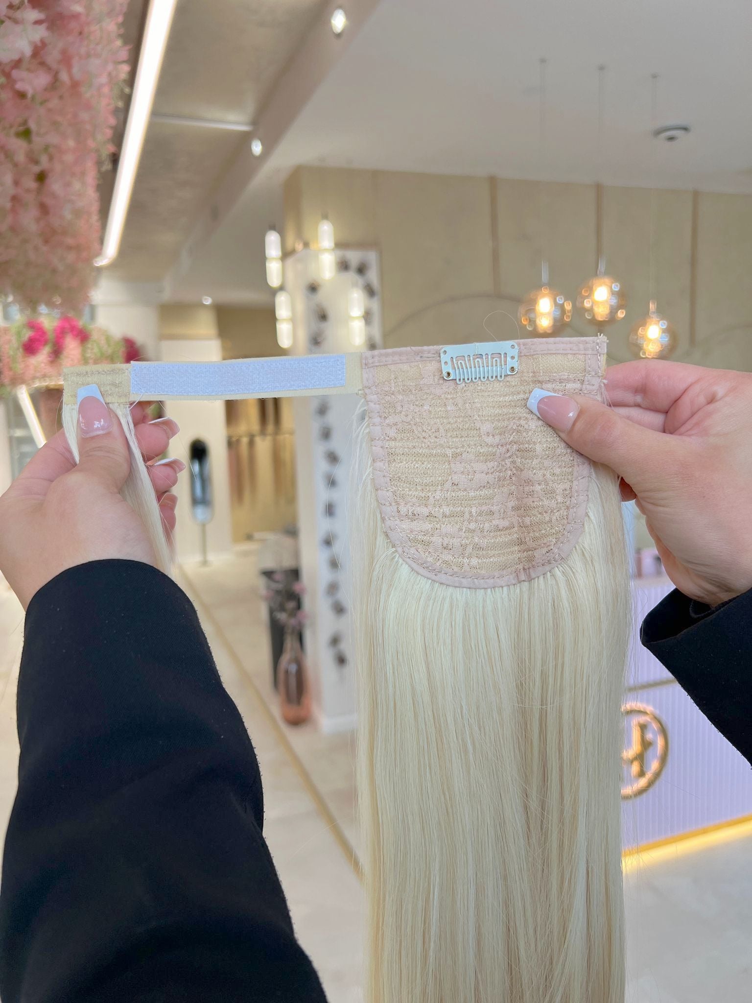 #60 PONYTAIL 130G - 65CM