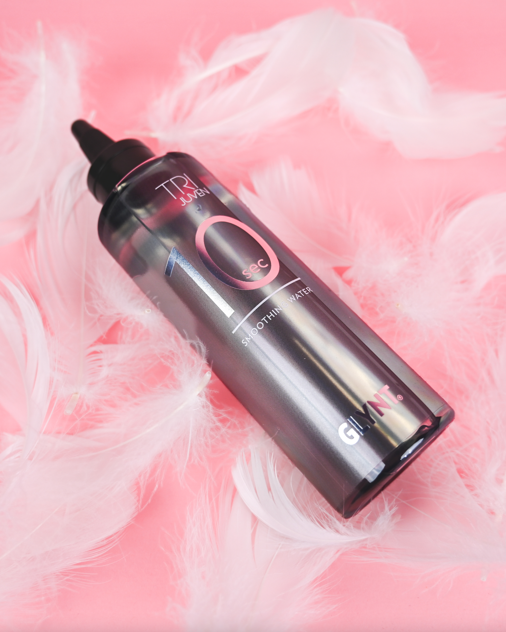 GLYNT TRIJUVEN Smoothing Water -  Makellose Extensions in 10 Sekunden