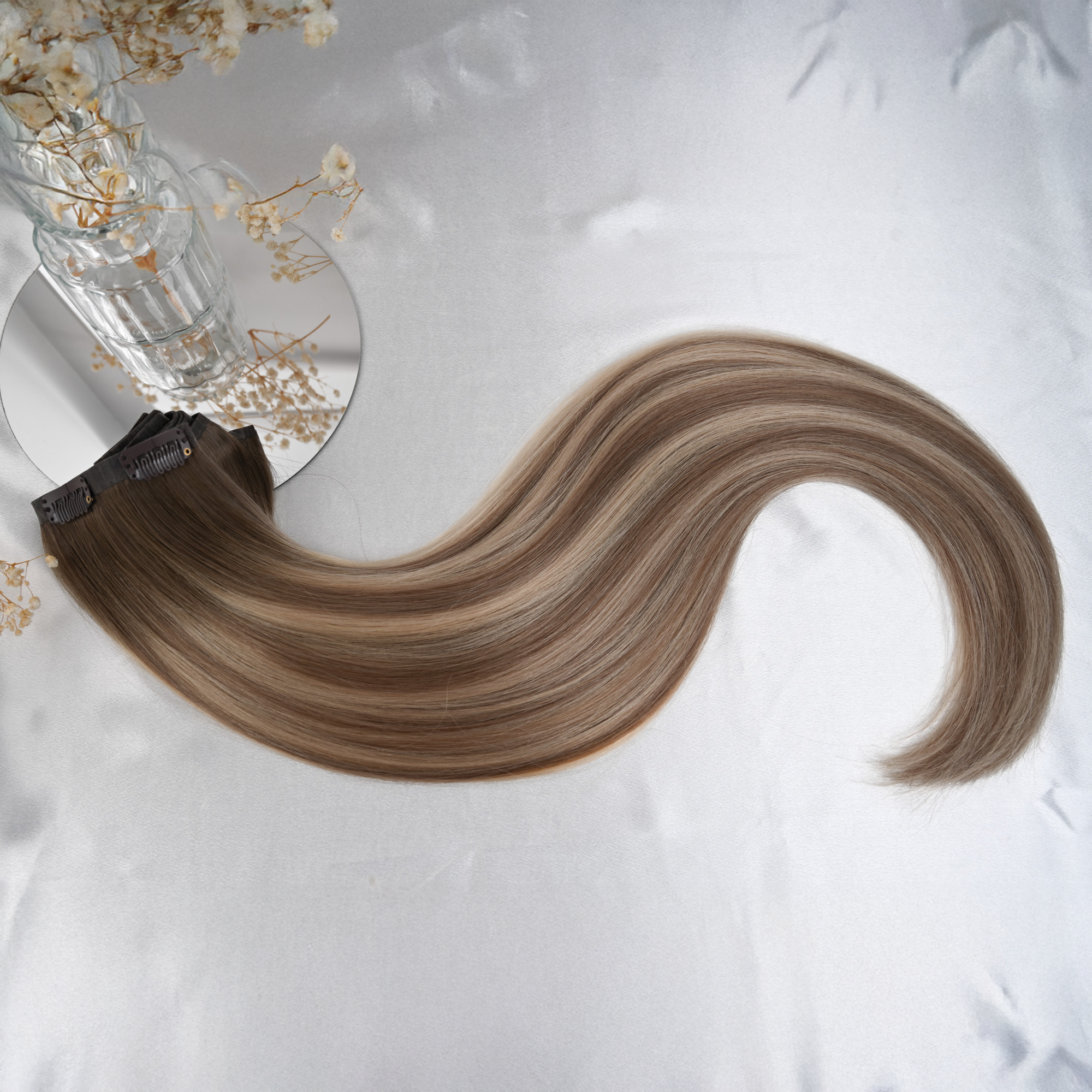 #LATTE BALAYAGE - INVISIBLE CLIP EXTENSIONS ♡