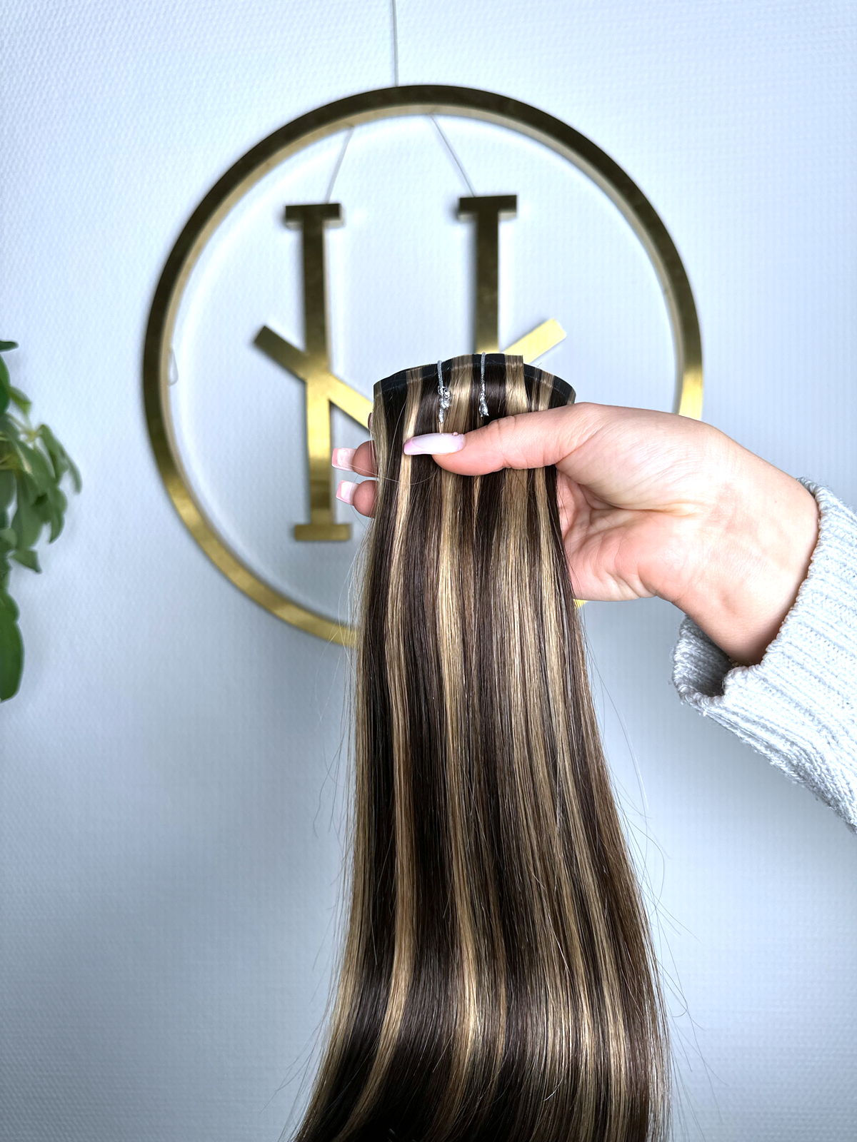 #MOCCA MELT - INVISIBLE CLIP EXTENSIONS 150G