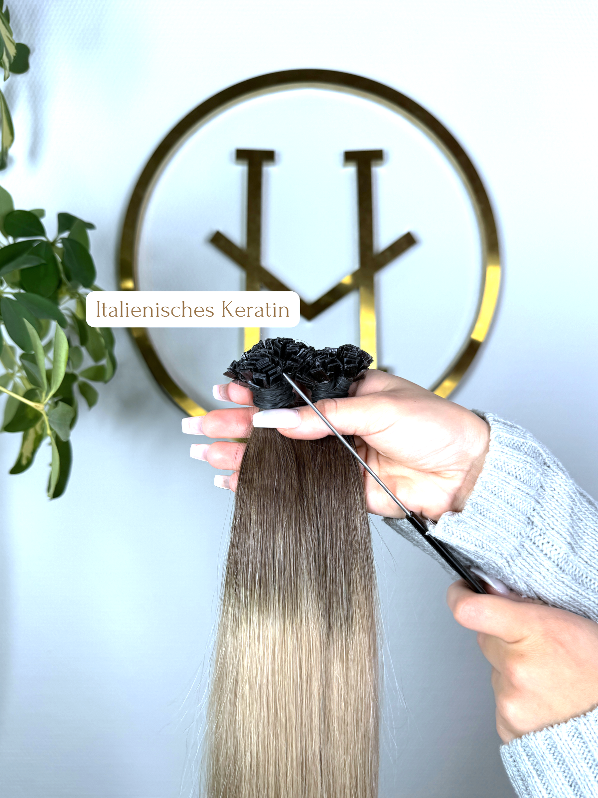 #2T18A US WELLIGE KERATIN BONDINGS OMRBÉ KÜHLES BLOND 65CM ♡