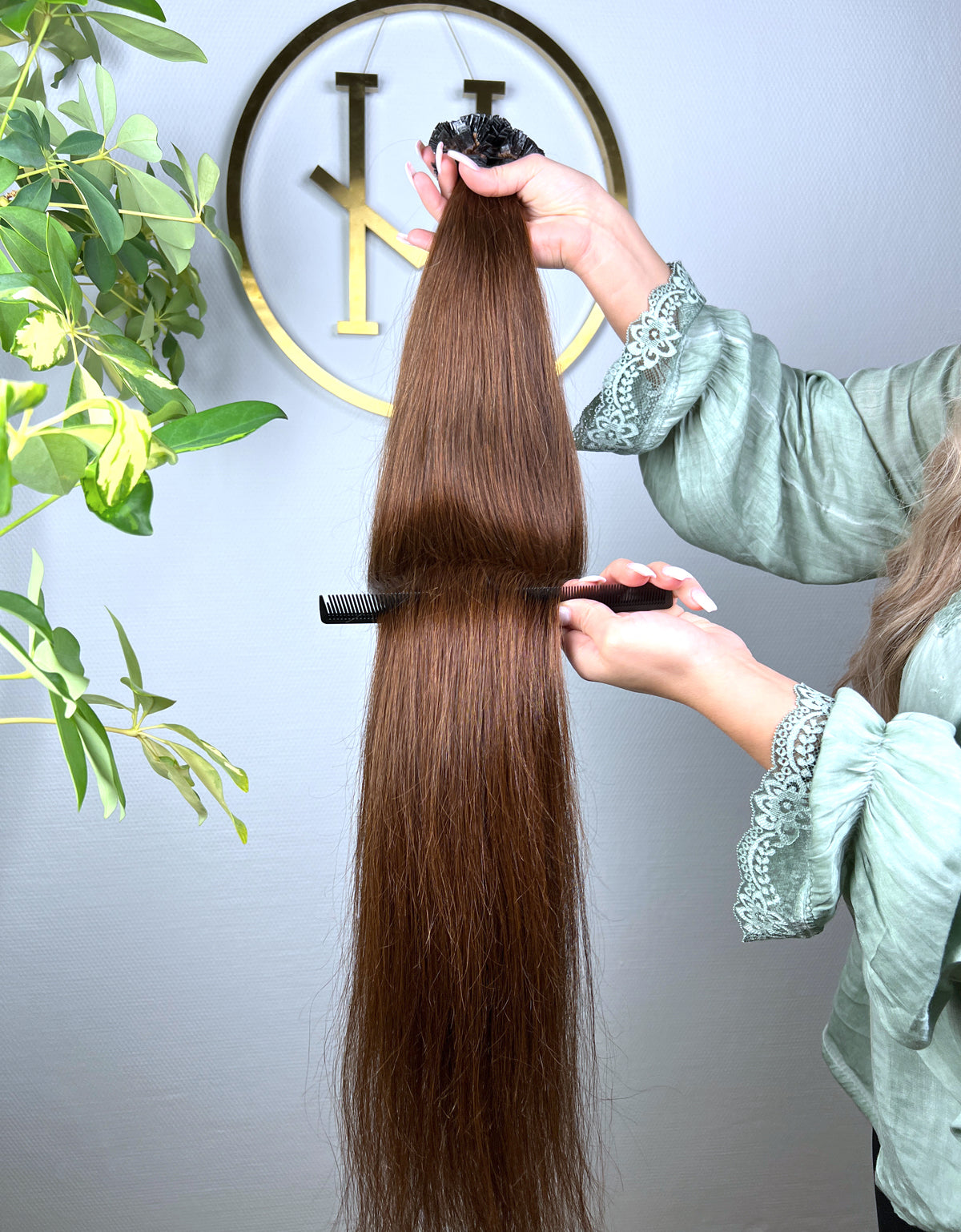 #4 KERATIN BONDINGS SAMTBRAUN 65CM