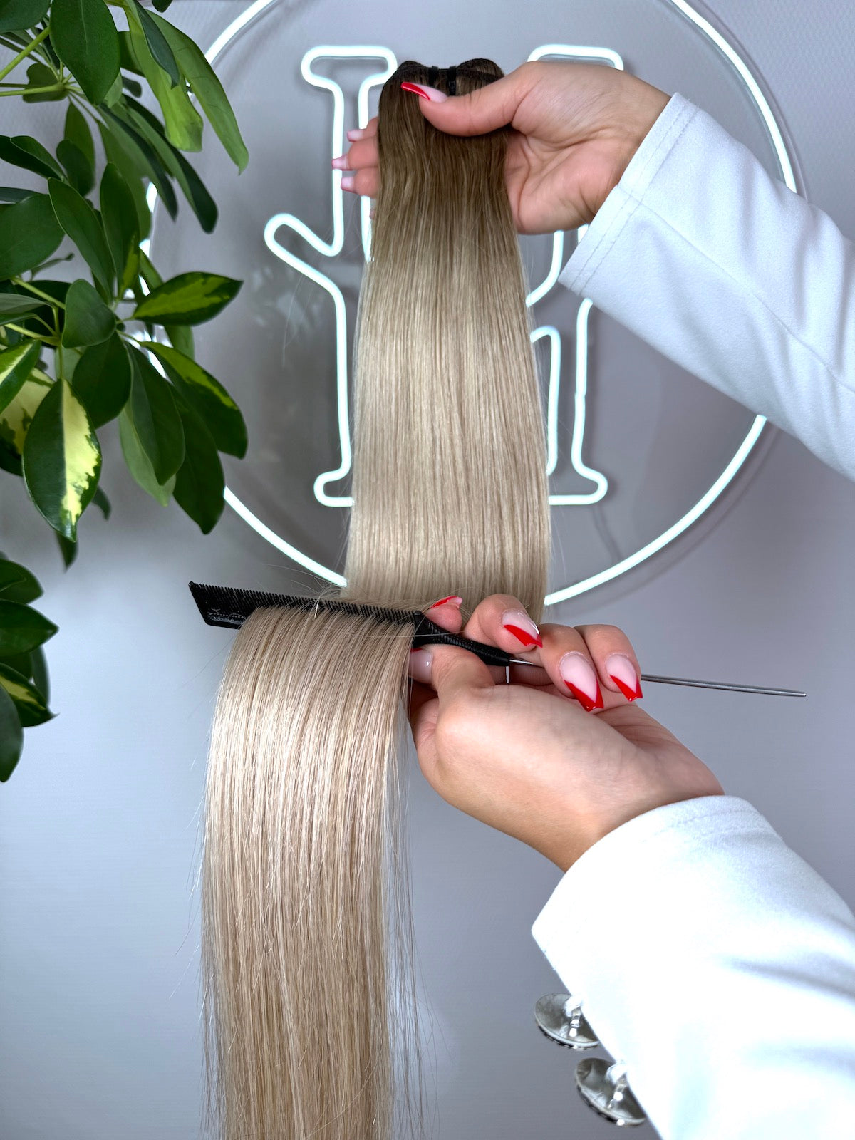 #5T18A ASCHBLOND OMBRÉ US WELLIGE TRESSEN CLASSIC ECHTHAAR  65CM ♡