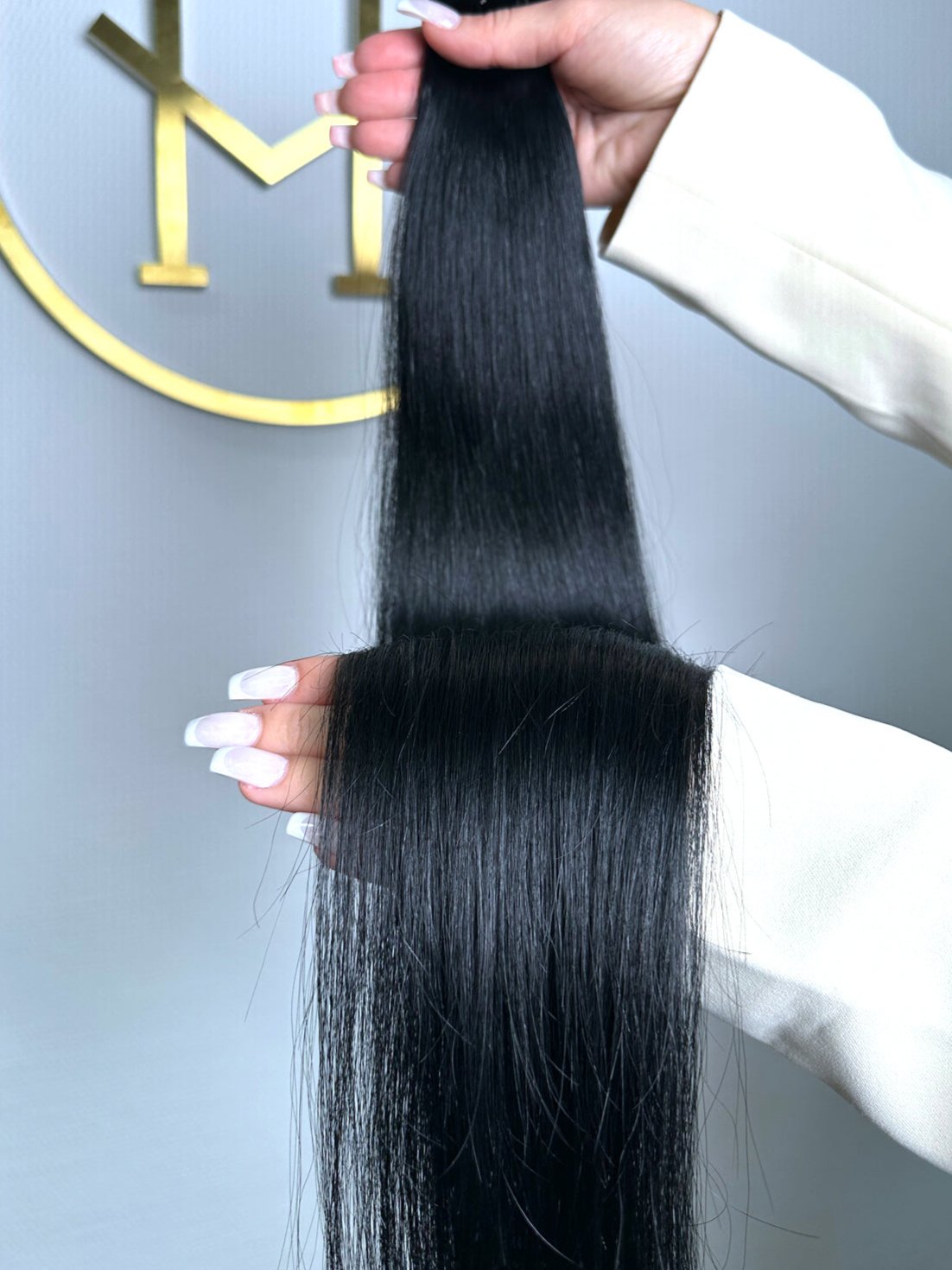 Ebony | Russische Echthaar Tressen – Invisible (Butterfly), glatt