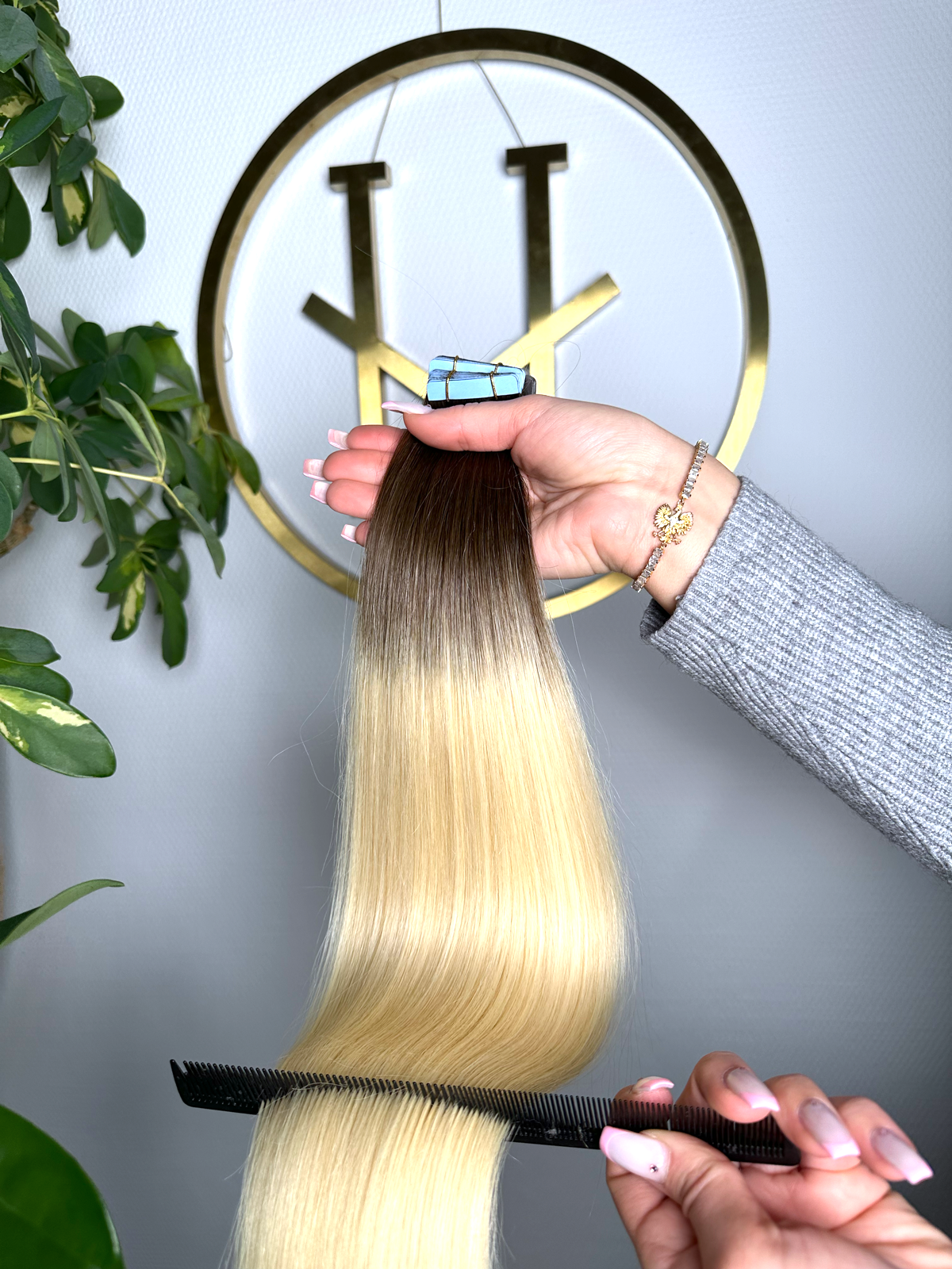 #2T613 PLATINBLOND OMBRÉ TAPE EXTENSIONS 45CM ♡