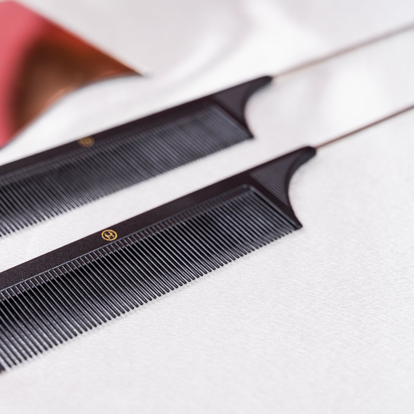 Hairvenly Stielkamm – Präzision, Kontrolle & Profi-Qualität