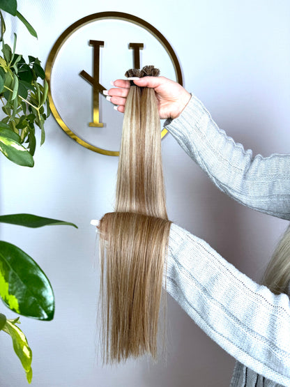 #5P18A KERATIN BONDINGS ASCHIG GESTRÄHNT 65CM