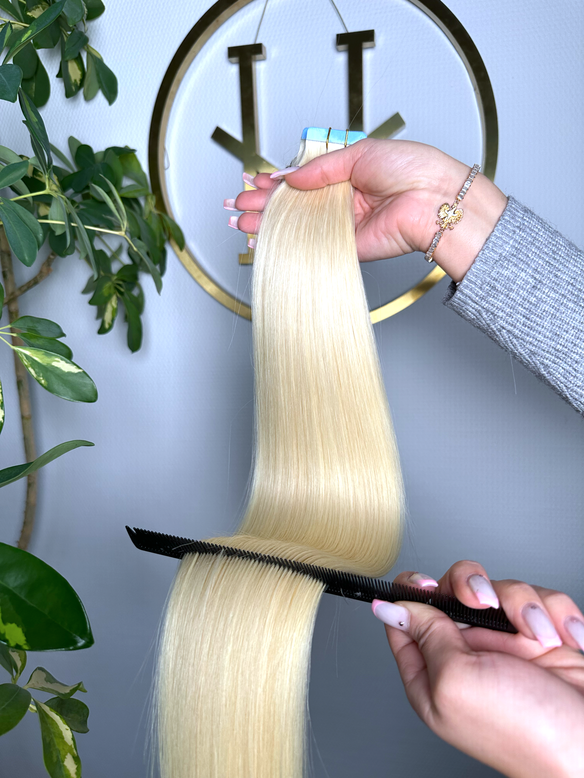 #60 PLATINBLONDE TAPE EXTENSIONS 55CM ♡