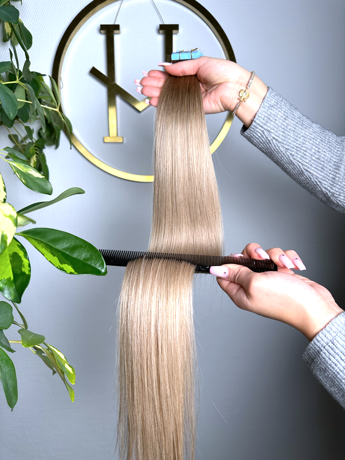 #5T18A OMBRÉ KÜHLES BLOND US WELLIGE TAPE EXTENSIONS 55CM ♡