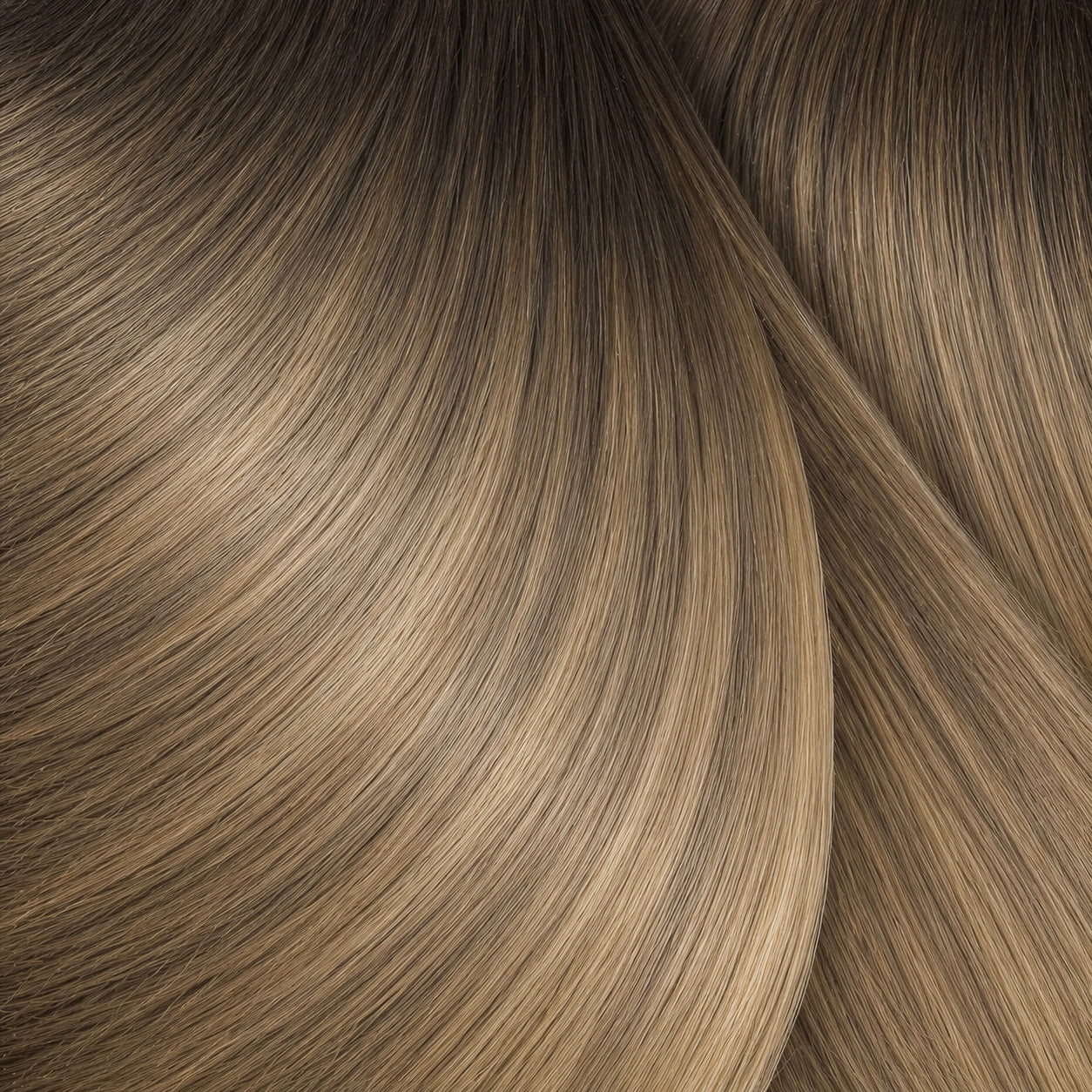 #MochaMelt Balayage Braun | Echthaar Tape Extensions 55 cm | US Wellig ♡