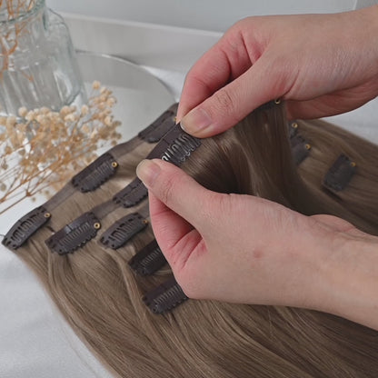 #CAPPUCCINO - INVISIBLE CLIP EXTENSIONS 225G - DUNKELBLOND ASCH ♡