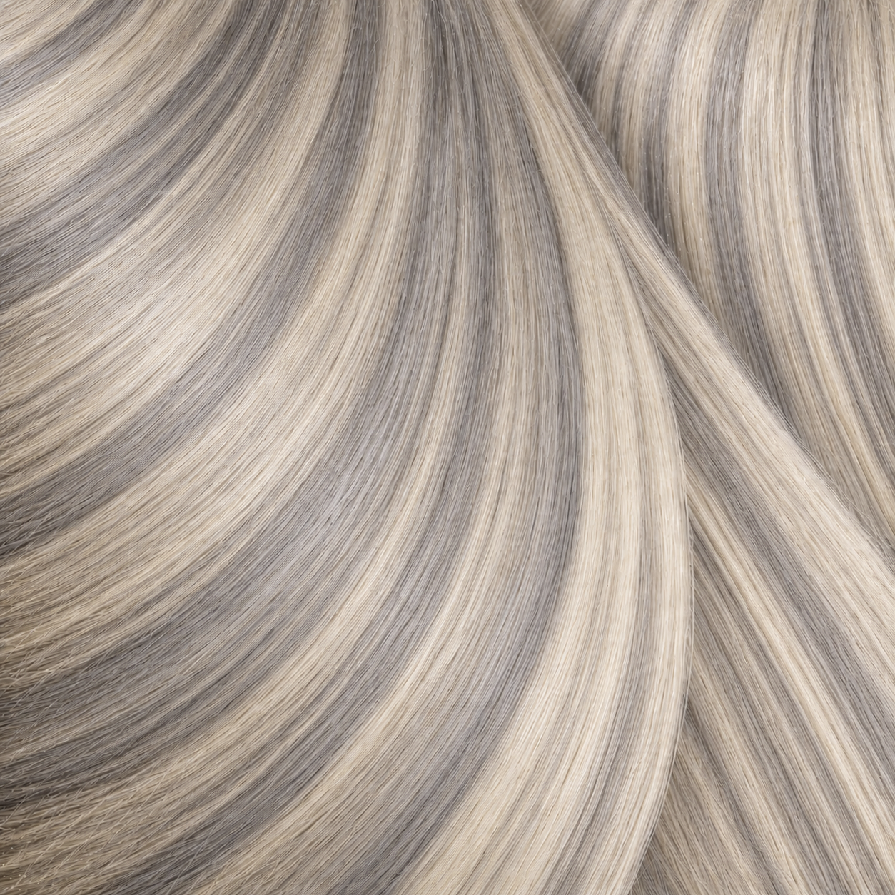 #Viking Blond Kühles Blond Gesträhnt | Echthaar Tape Extensions 65 cm | US Wellig ♡